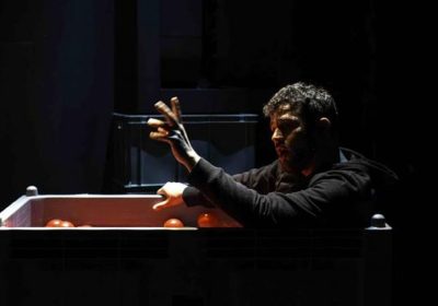 Safari pomodoro - Michele Costabile - Teatro Elfo Puccini Milano - Stagione 2024/2025