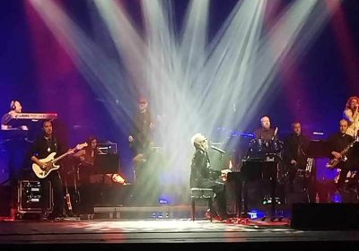 Recensione concerto Umberto Tozzi - L'ultima notte rosa: the Final Tour - Milano Teatro degli Arcimboldi - Stagione 2024/2025