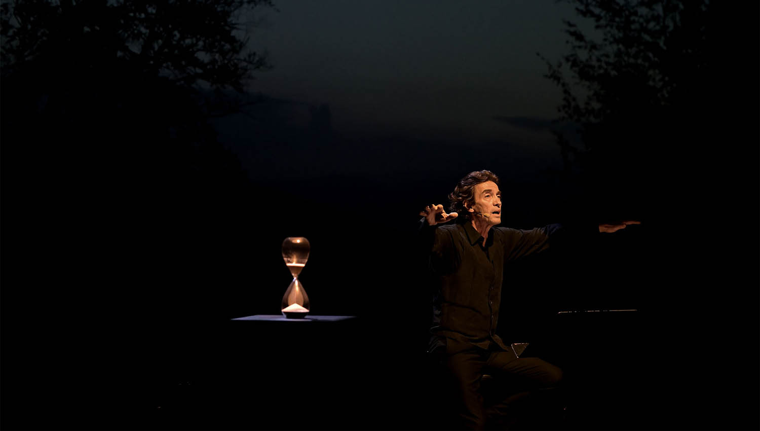 Il vetro della clessidra - Alessio Boni - Milano Teatro Menotti &ndash; stagione 2025/2026