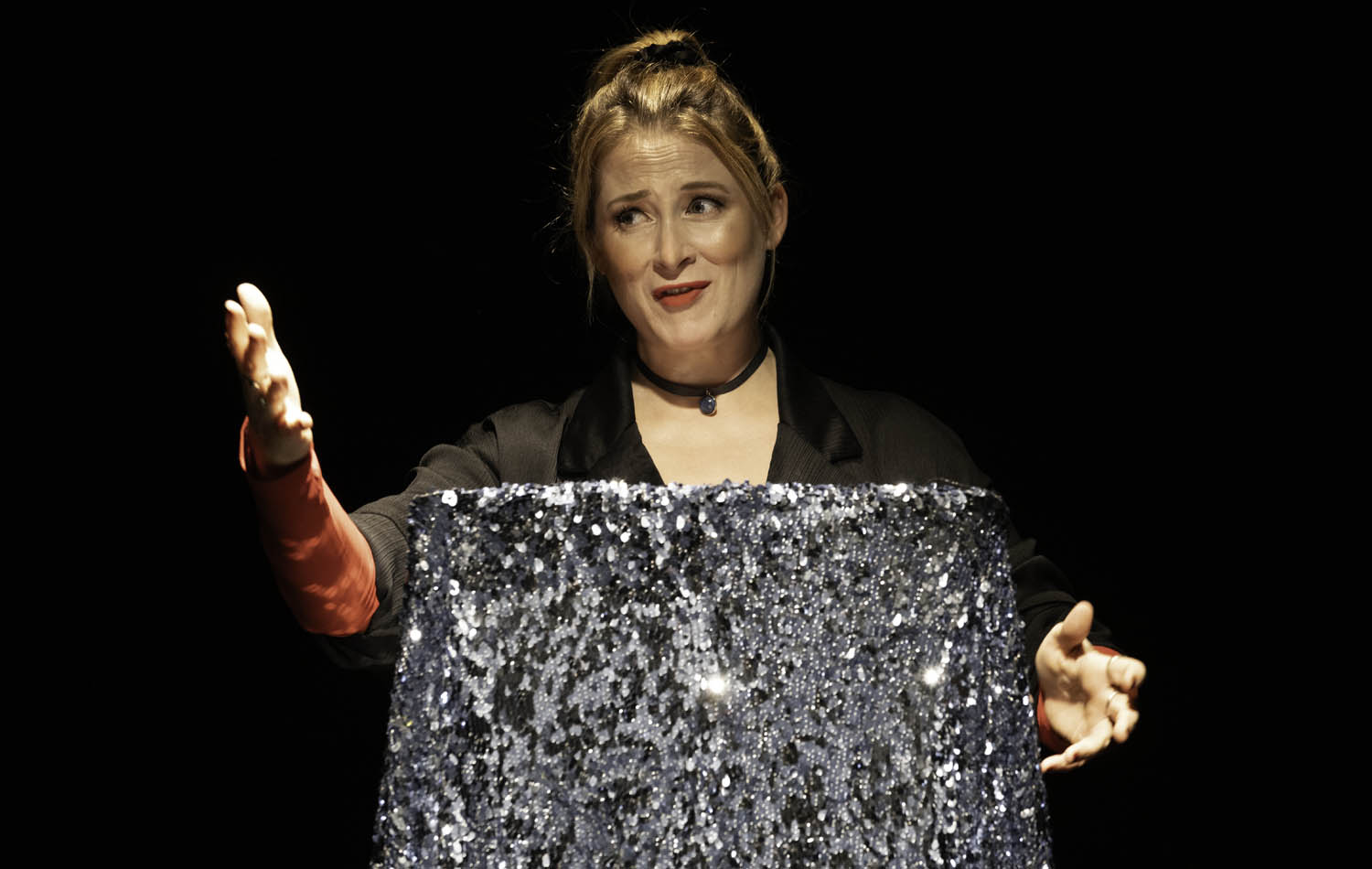 Alice Mangione - Cruda e nuda - Milano Teatro Manzoni - Stagione 2025/2026